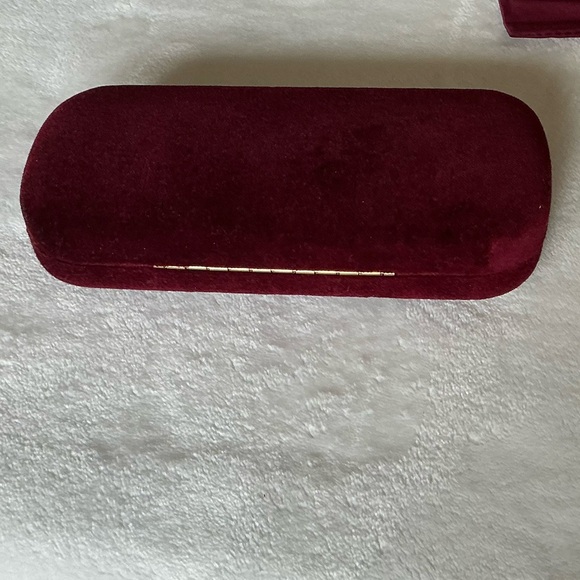 GUCCI VELVET SUNGLASSES CASE - Picture 5 of 10